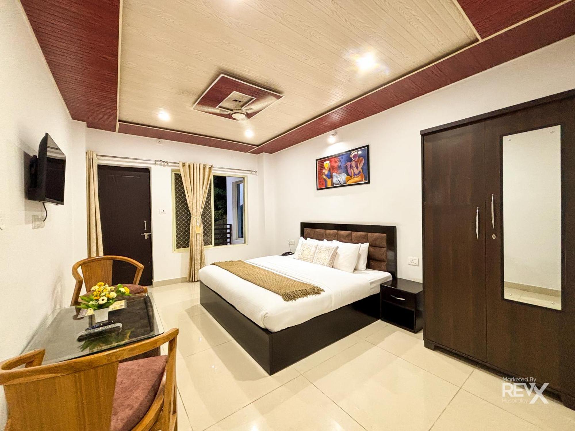 Hotel Prince Valley Лансдаун Екстер'єр фото